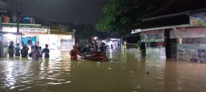 Forkowas Peduli Korban Bencana Banjir di Jatinangor Sumedang