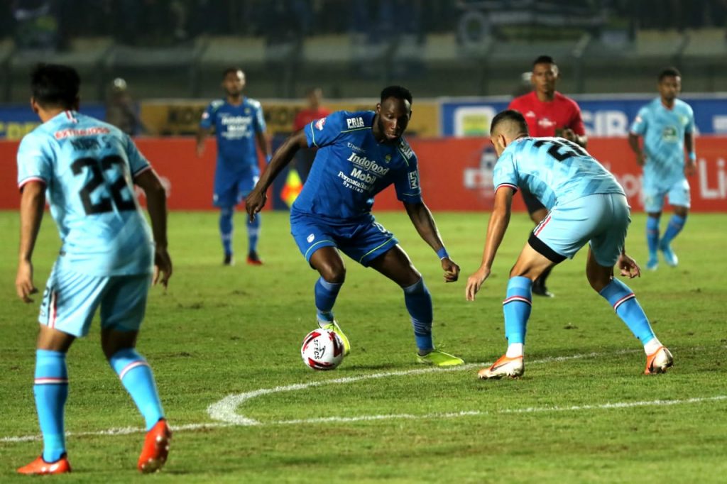 Persib Bungkam Persela 3-0: Robert Sumringah, Supardi Bilang Hanya Menjalankan Tugas