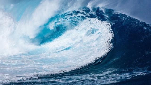 Riset Guru Besar ITB Ungkap Potensi Tsunami 20 Meter di Jawa, Ini Reaksi LIPI