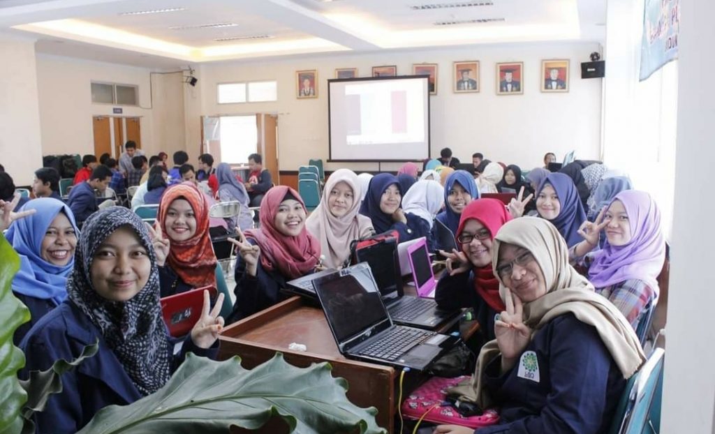 Pertama di PTKIN, Mahasiswa Ushuluddin UIN Bandung Membuat TA Berbentuk Artikel Ilmiah