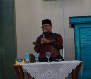 Maulid Nabi di Masjid Ikomah UIN Bandung, Da’i KH Jujun Junaedi Bahas Berpikir dan Berdzikir