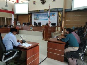 Komisi 1 DPRD Kabupaten Pangandaran Gelar Seminar  Naskah Akademik Raperda Penyelenggaraan Pelayanan Publik